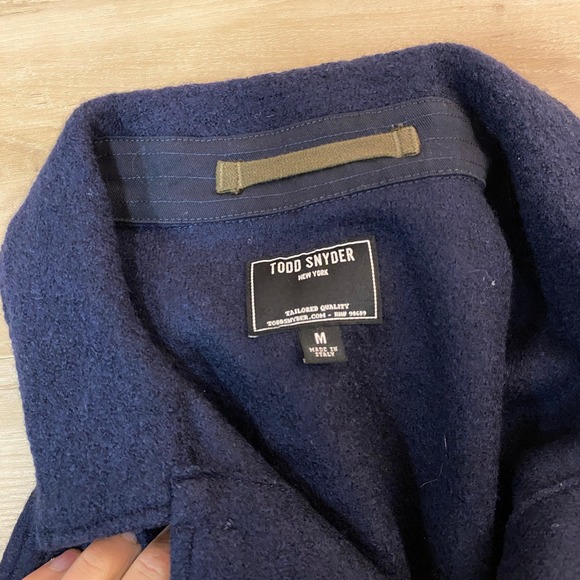 Todd Snyder Mens Italian Wool OverShirt Medium Boucle Navy Blue 0Made in Italy - Picture 3 of 11